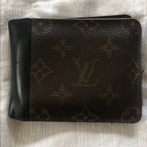 Louis Vuitton men’s wallet